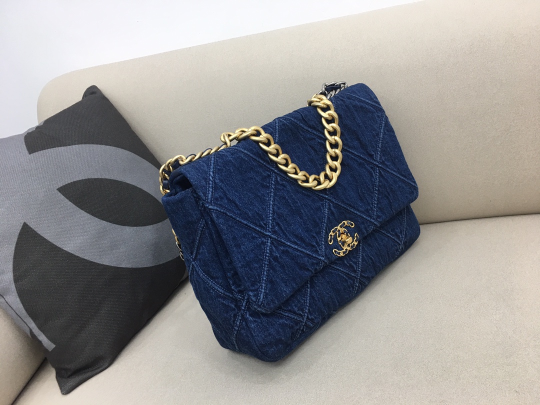 Denim 19 Maxi Handbag Flap Bag AS1162 